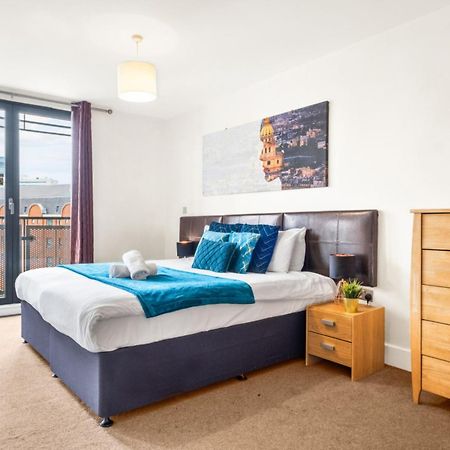 Chinatown - One Bed - Balcony - Secure Parking - Fast Wifi - Birmingham City Centre - 49A エクステリア 写真